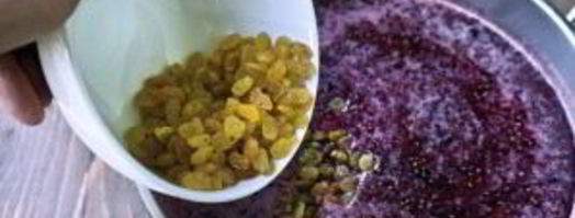 домашнее вино из смородины без дрожжей. Шаг 3