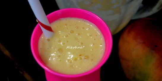 Индийский напиток из манго