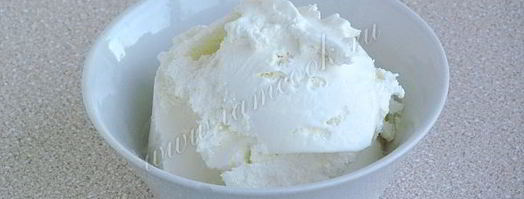 коктейль с ликером амаретто и мороженым. Шаг 4