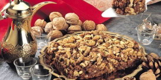 Орехи в кленовом сиропе и корице