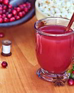 Пряный клюквенный напиток