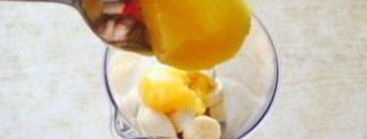 банановый смузи с молоком. Шаг 3