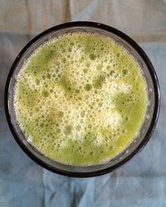 Дынно-базиликовый смузи