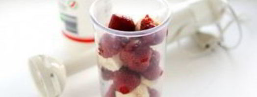 клубнично-банановый смузи. Шаг 2