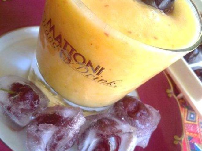 Рецепт смузей вкусняшка из дыни и персика