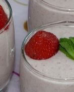 Ягодно-банановое смузи на кокосовом молоке