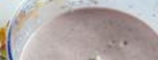 ягодно-банановое смузи на кокосовом молоке. Шаг 2