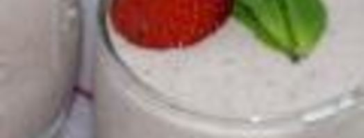 ягодно-банановое смузи на кокосовом молоке. Шаг 3