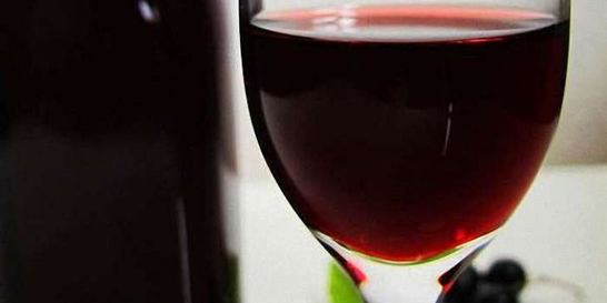 Вино из смородинового варенья