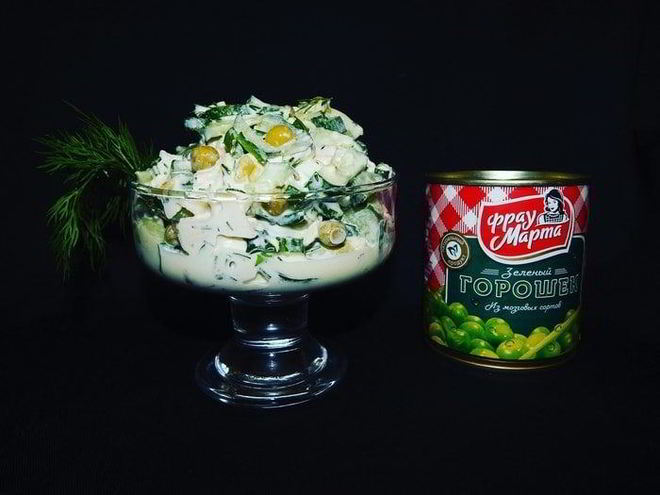 Рецепт нежного салата с копченой грудкой