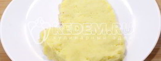 новогодний салат варежка. Шаг 3