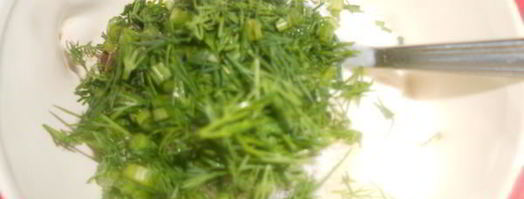 огуречный салат с соусом. Шаг 3