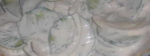 огуречный салат с соусом. Шаг 6