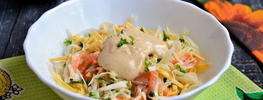 острый салат из капусты с семгой и сыром. Шаг 4