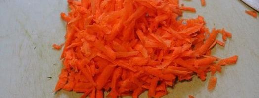 овощной салат с капустой и тремя видами лука. Шаг 3