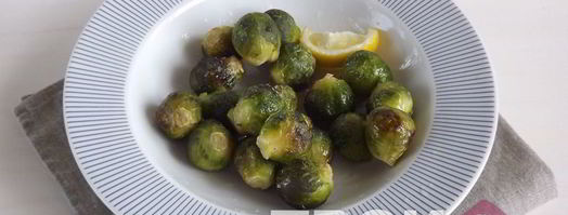 салат из брюссельской капусты с грецким орехом. Шаг 4