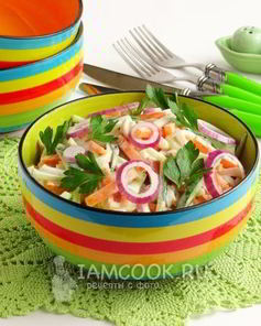 Салат из кальмаров с морковью и огурцом