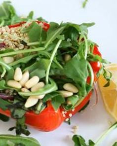 Салат из киноа с печеными овощами