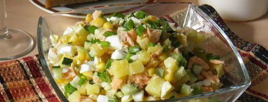 салат из отварной красной рыбы. Шаг 9