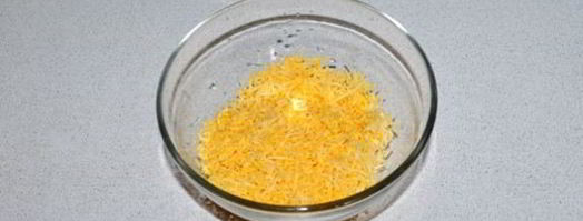салат из печени трески с картофелем, яйцом и сыром. Шаг 2