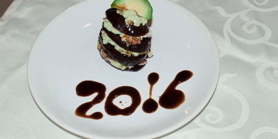 Салат из свеклы с авокадо