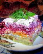 Салат из свеклы, сыра и моркови