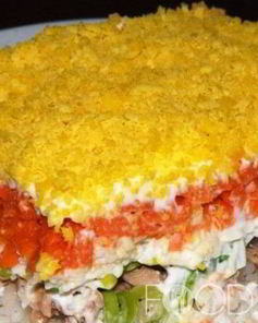 Салат Мимоза с горбушей