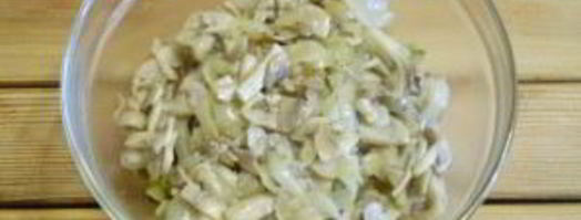 салат с грибами и морковью. Шаг 7