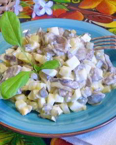 Салат с грибами и огурцами