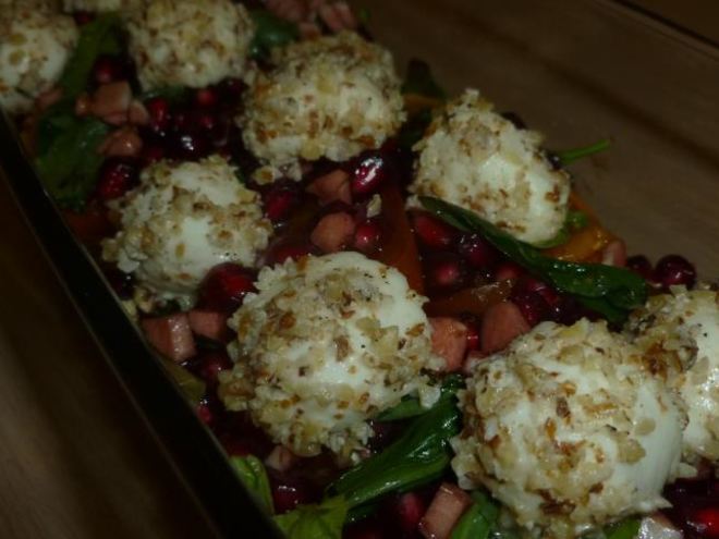 Рецепт салата с хурмой, моцареллой и гранатом