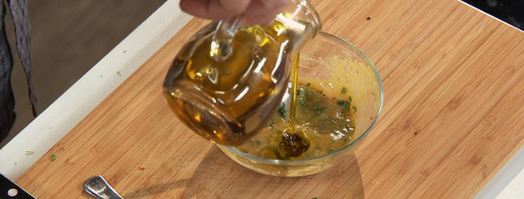 салат с крокетами из мозгов и грибами. Шаг 4