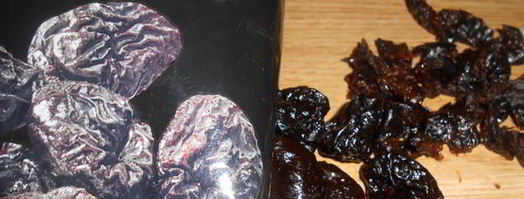 салат с курицей и черносливом. Шаг 3