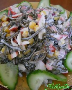 Салат с морской капустой и кукурузой