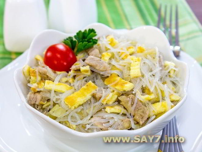 Рецепт салата со свининой и фунчозой