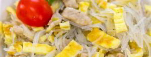 салат со свининой и фунчозой. Шаг 14