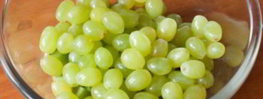 зеленый фруктовый салат с мороженым. Шаг 3