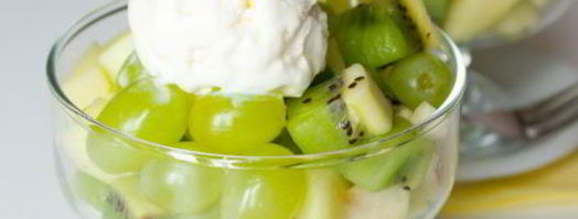 зеленый фруктовый салат с мороженым. Шаг 5