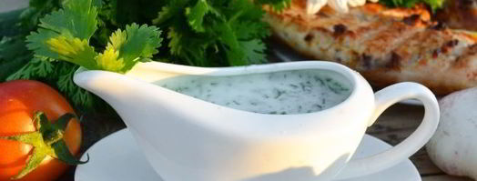 кефирный соус с чесноком и кинзой. Шаг 9