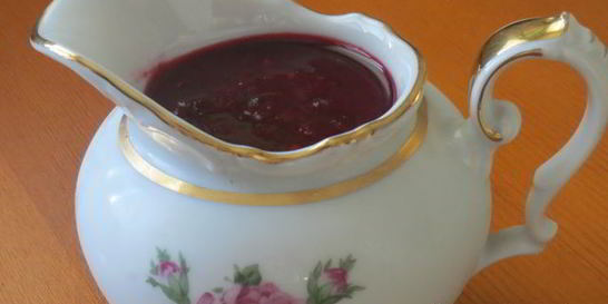 Пикантный соус из слив к мясным блюдам