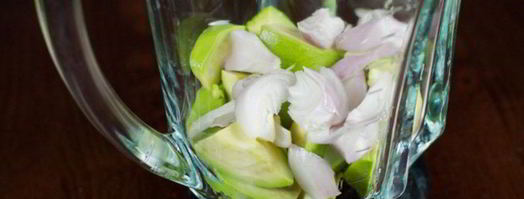 соус из авокадо. Шаг 2