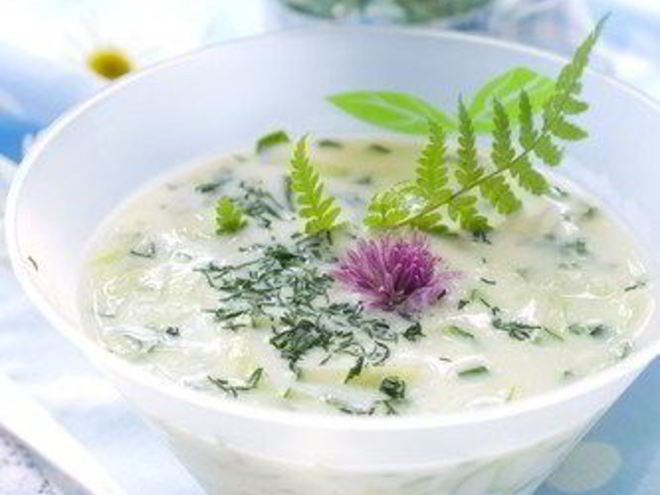 Рецепт соуса из огурцов с зеленью и чесноком дзадзики