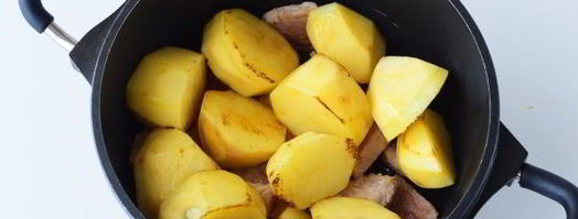 соус с мясом и картошкой. Шаг 7