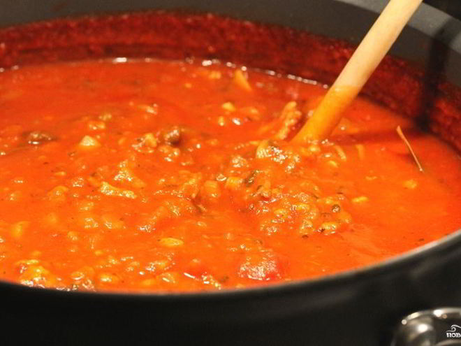 Рецепт томатна-мясного соус