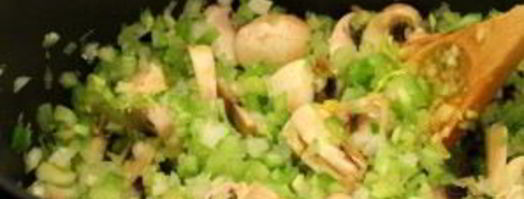 томатно-мясной соус. Шаг 3