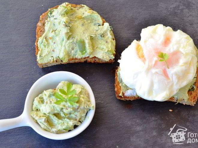 Рецепт творожно-авокадового соус