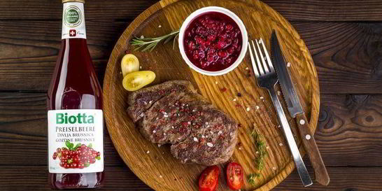 Ягодный соус к мясу