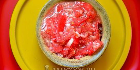 Арабский салат-суп из розовых помидоров