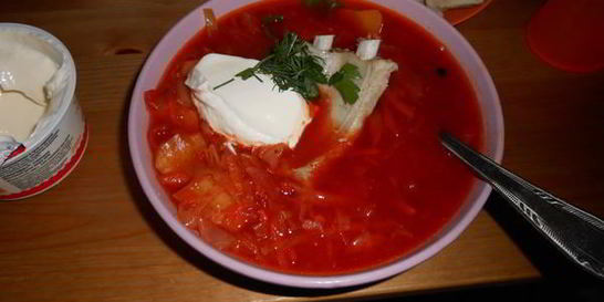 Борщ на ребрышках с острым перцем