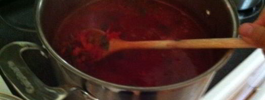 борщ с грибами и свекольной ботвой. Шаг 4