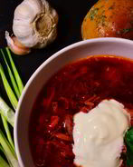 Борщ с копченостями